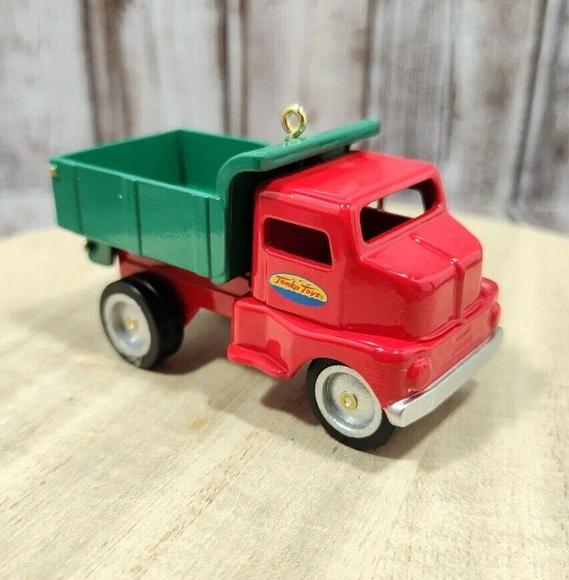 2000 Hallmark Keepsake Ornament Red Tonka Dump Truck NIB - Picture 5 of 8